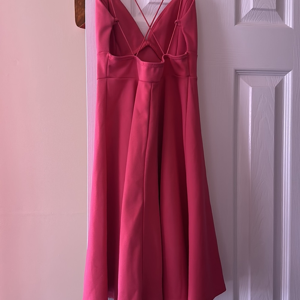 Dress - Picture 2 of 4